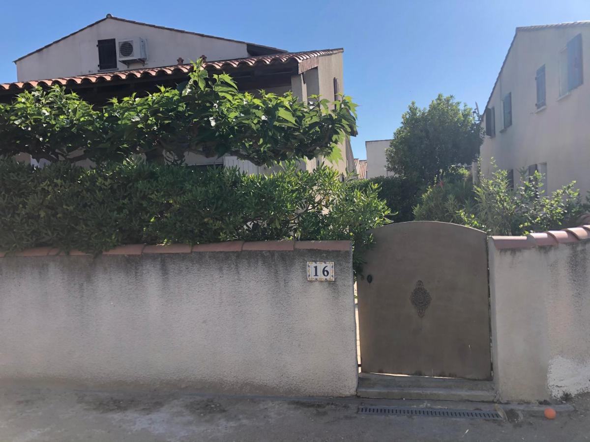 Residence Des Launes Saintes-Maries-de-la-Mer Eksteriør billede